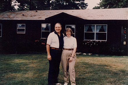 Steve and Carolyn as Heifer Ranch volunteers Steve and Carolyn as Heifer Ranch volunteers