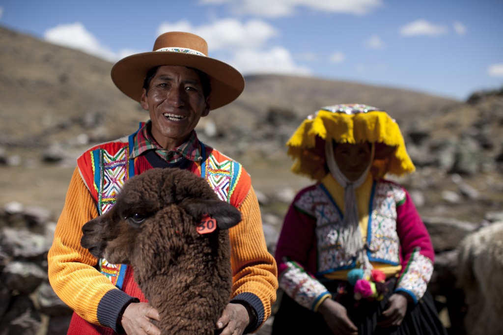 Heifer Peru participants. Photo by Dave Anderson, courtesy of Heifer International. Heifer Peru participants. Photo by Dave Anderson, courtesy of Heifer International.